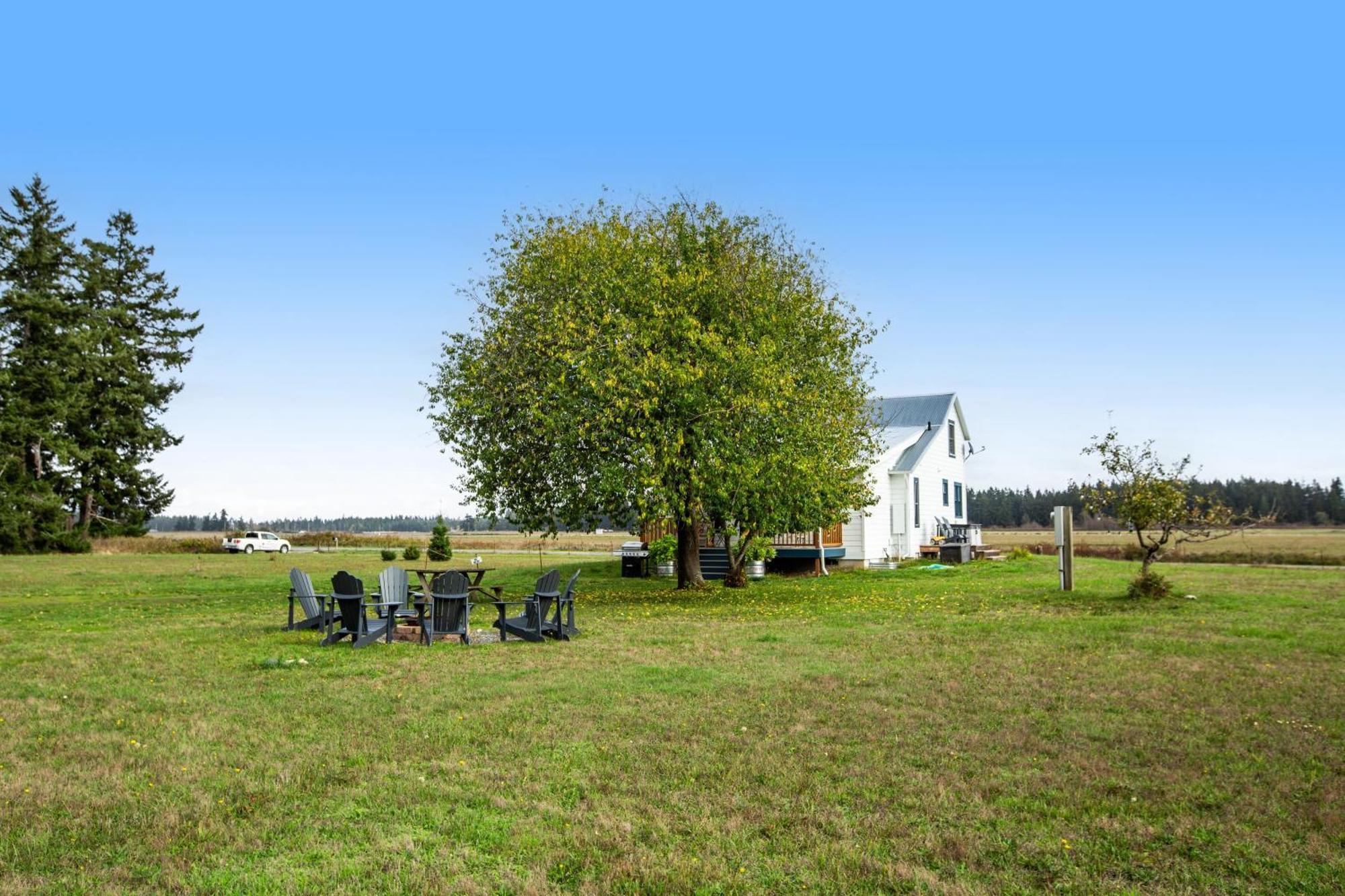 Historic Officer'S Farmhouse At Olf Coupeville Eksteriør bilde